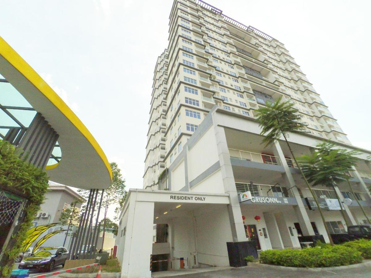 No.8 The Cube @ Puchong Skypod Residence Экстерьер фото